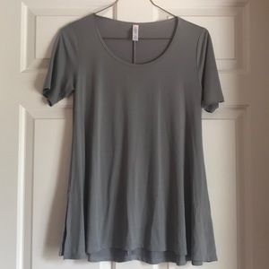 Lularoe gray perfect Tee.